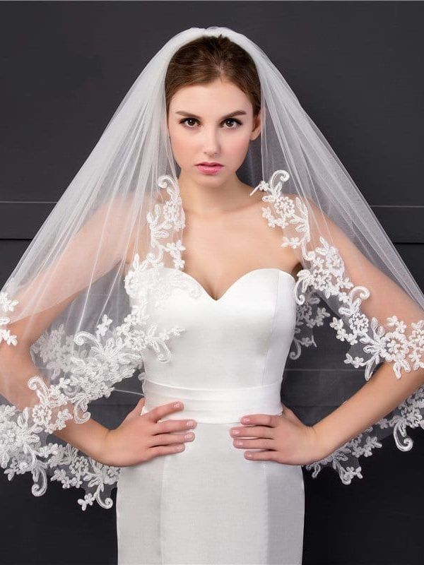 Two Layers Appliques Lace Soft Tulle Wedding Bridal Veil With Metal Comb