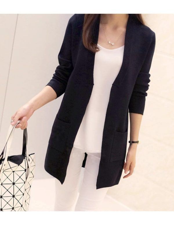 Elegant Pocket Knitted Sweater Cardigan in Sweaters