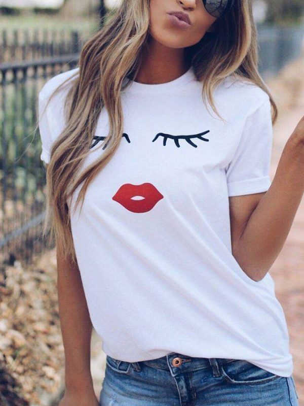 Eye Lashes Red Lips Print Short Sleeve O Neck T-Shirt in T-shirts & Tops