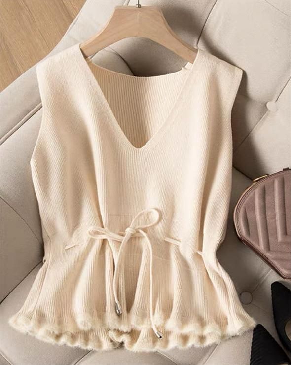 Knitted Waist Tight V Neck Sleeveless Vest in Sweaters